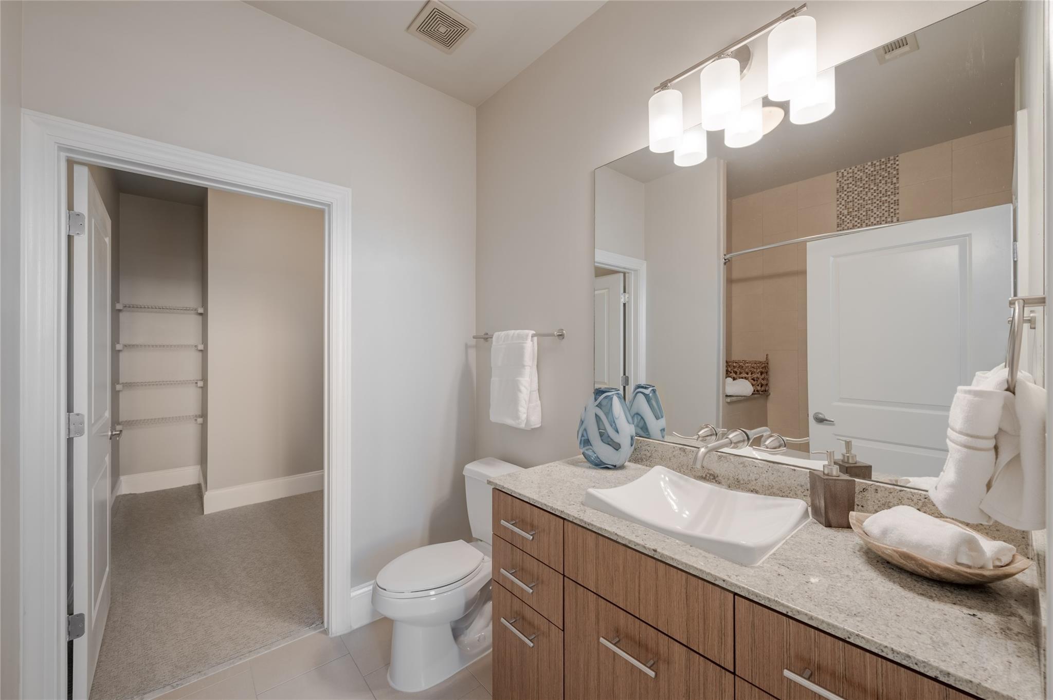 5927 Almeda Road # 22803