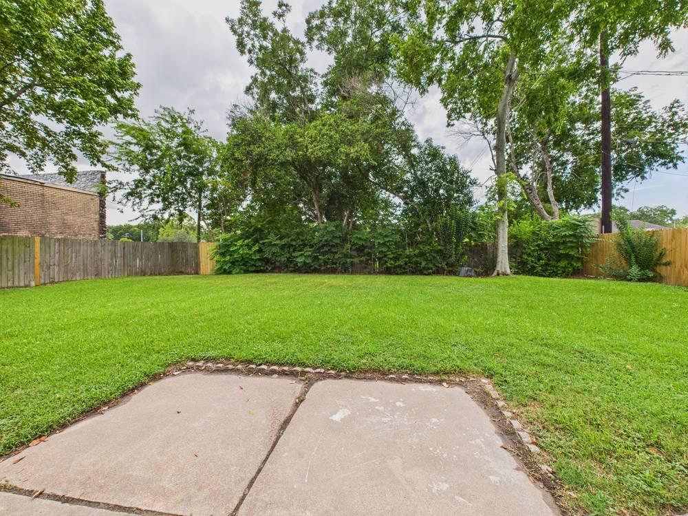 5814 Fontenelle Drive