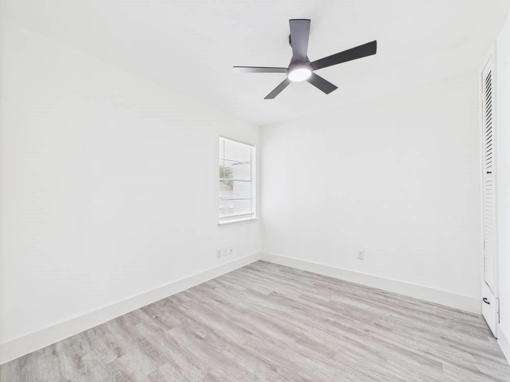 5814 Fontenelle Drive