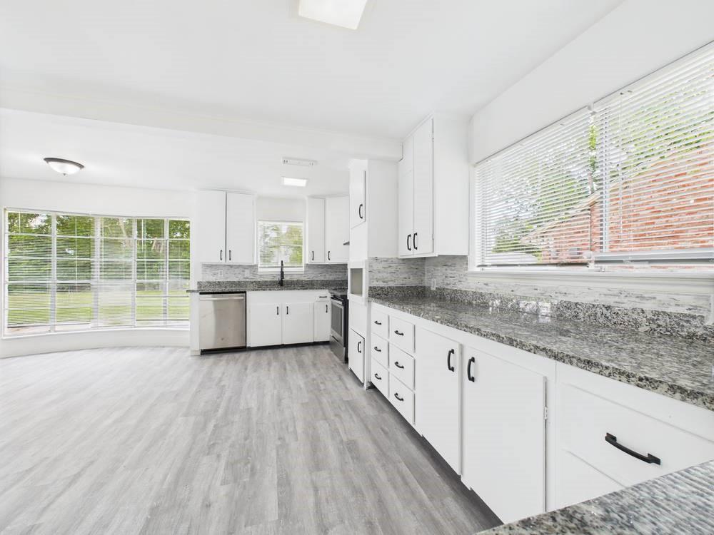 5814 Fontenelle Drive