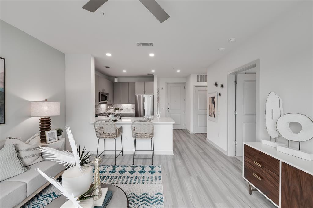 3636 W Dallas Street # 427