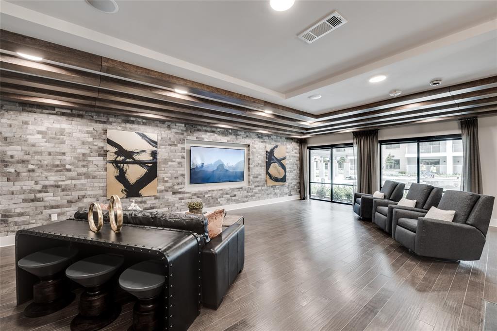 3636 W Dallas Street # 427