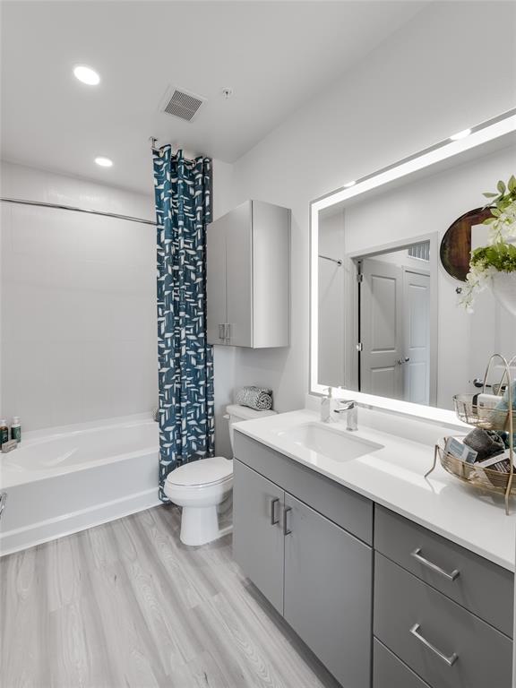 3636 W Dallas Street # 427