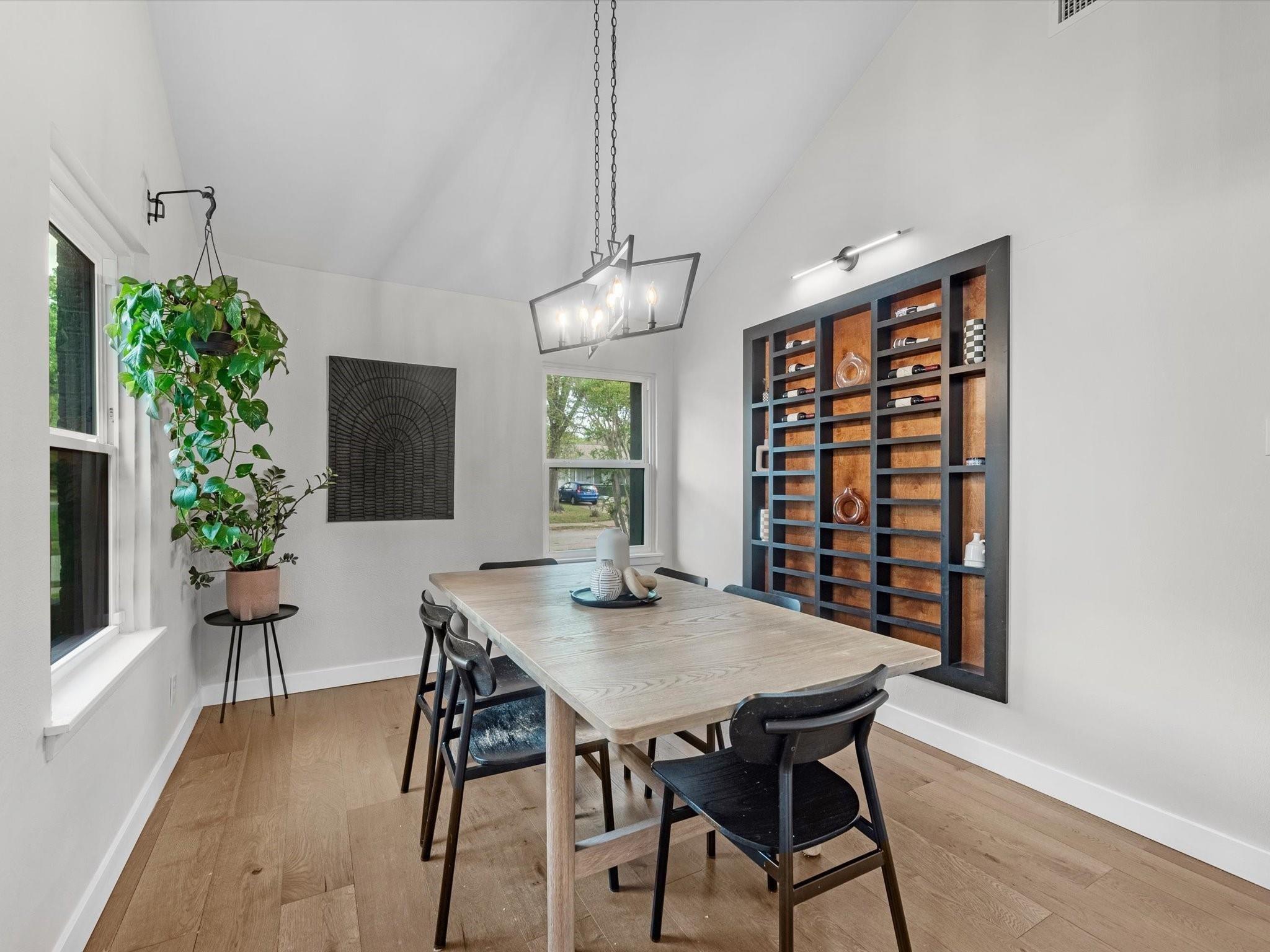 5041 Nina Lee Lane