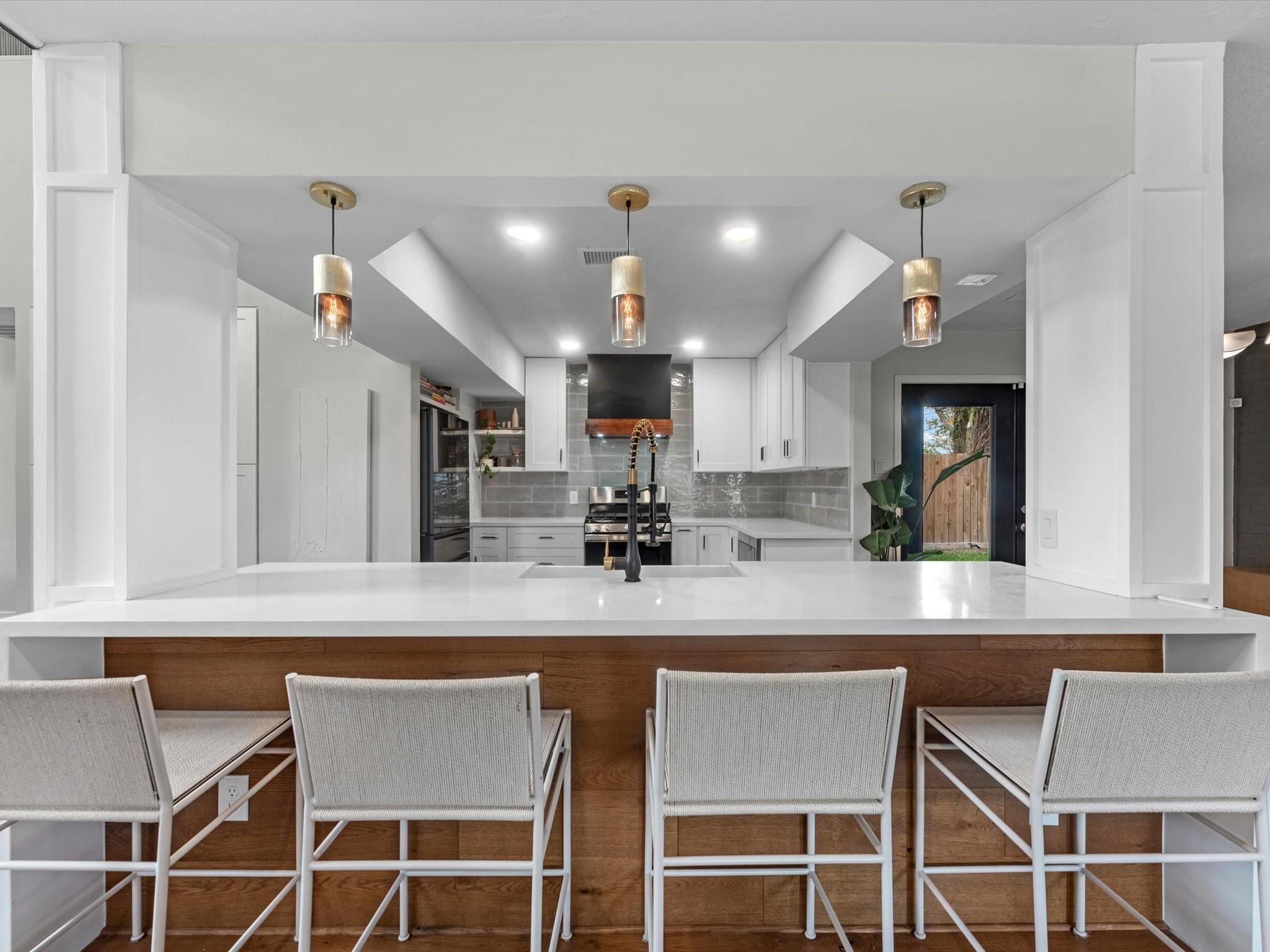 5041 Nina Lee Lane