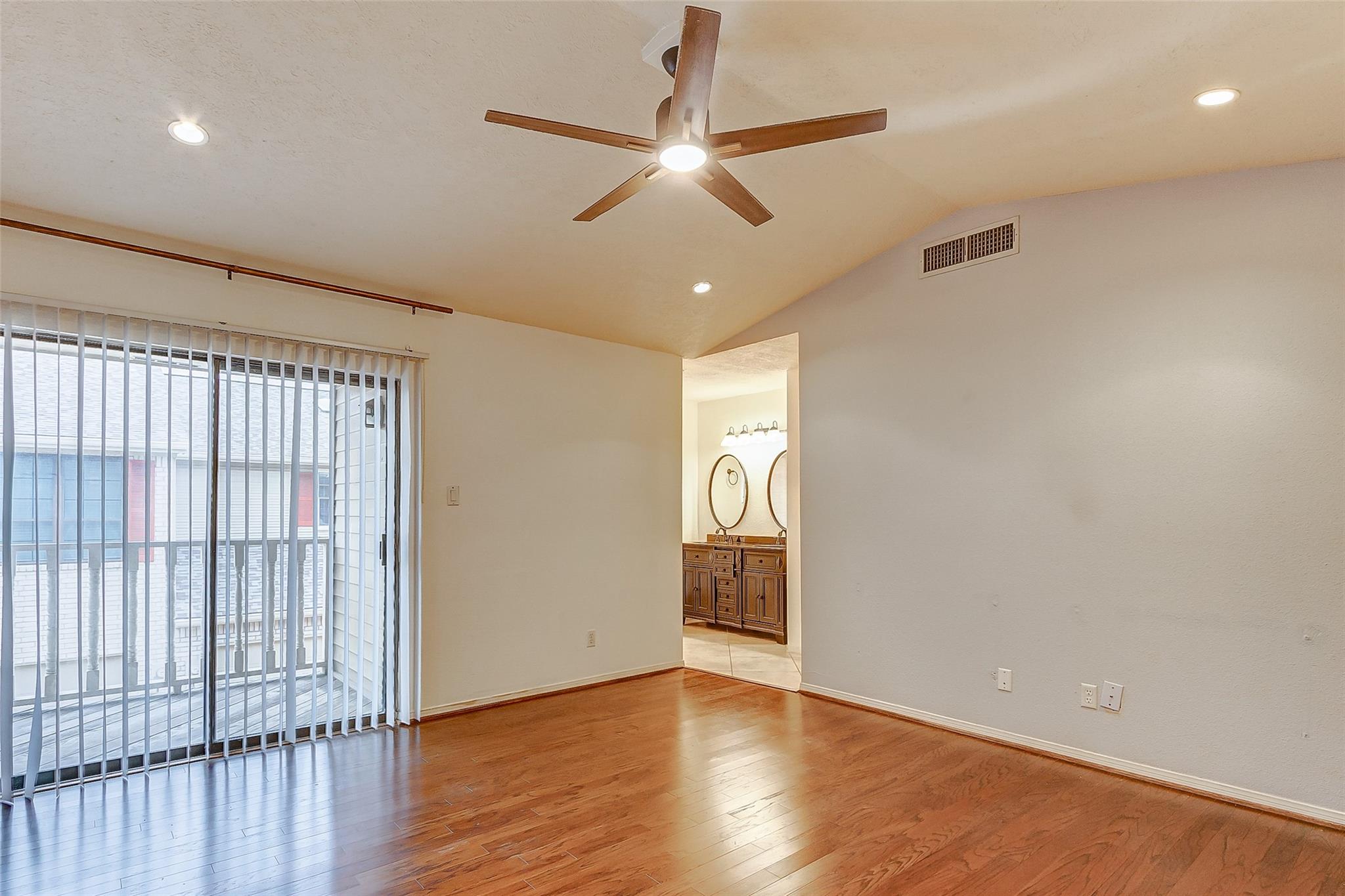 7350 Kirby Drive # 5
