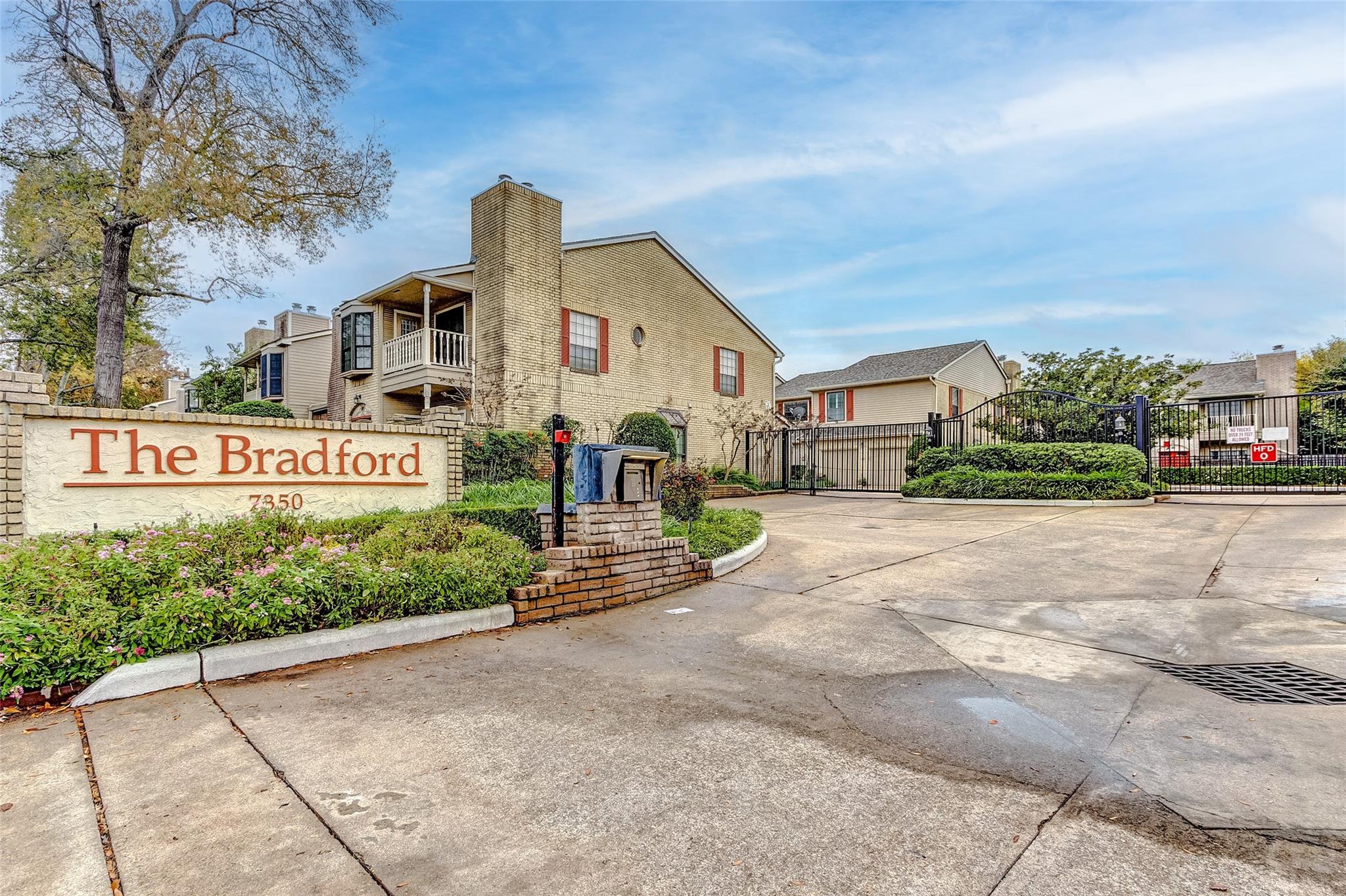 7350 Kirby Drive # 5
