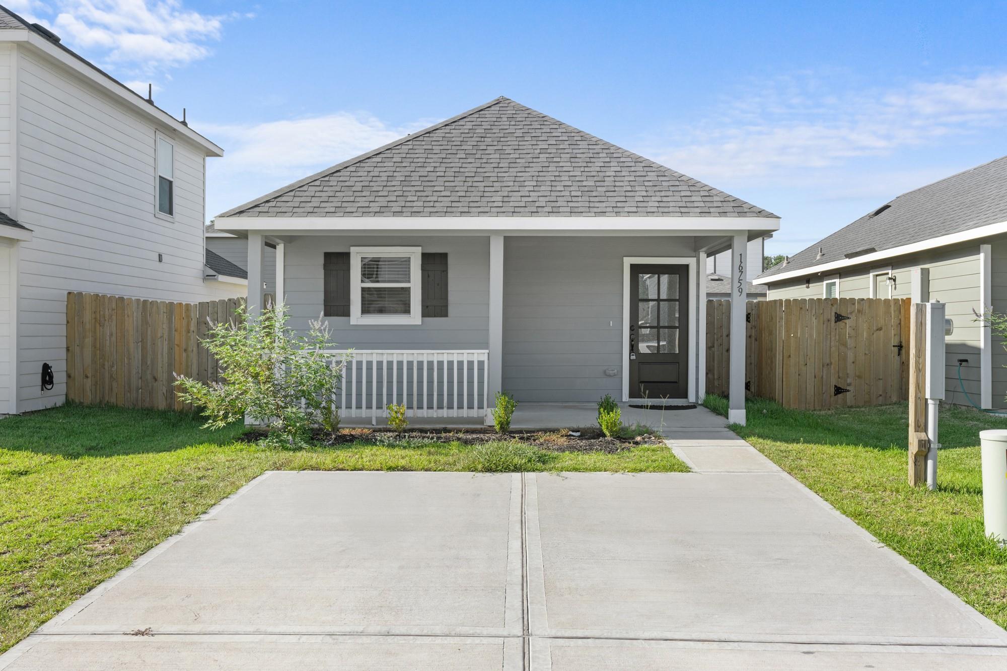 16759 N Marie Village Drive