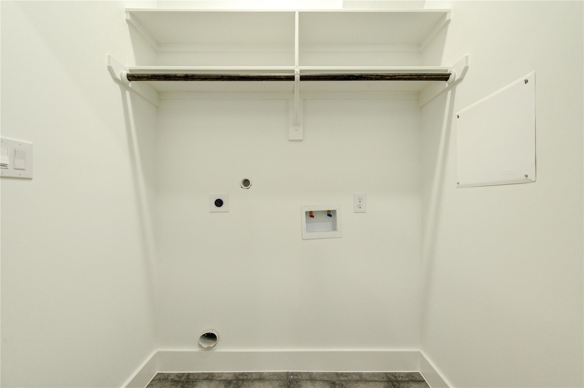 7827 Brandon Street Unit: A/B