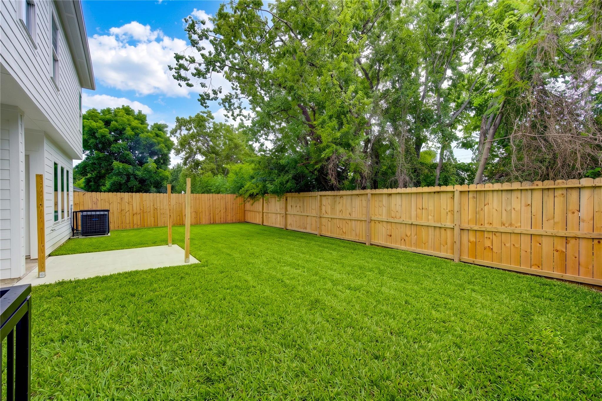 7827 Brandon Street Unit: A/B