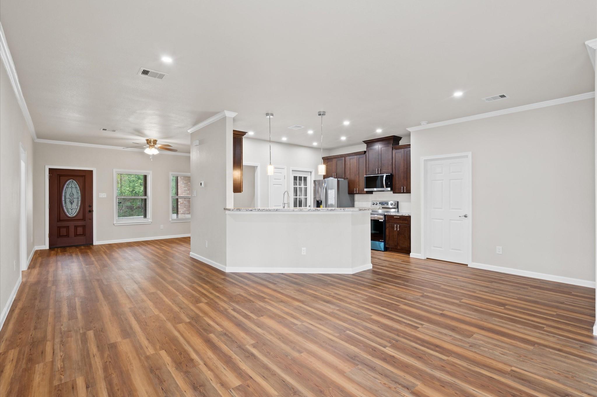 578 Magnolia Point Drive