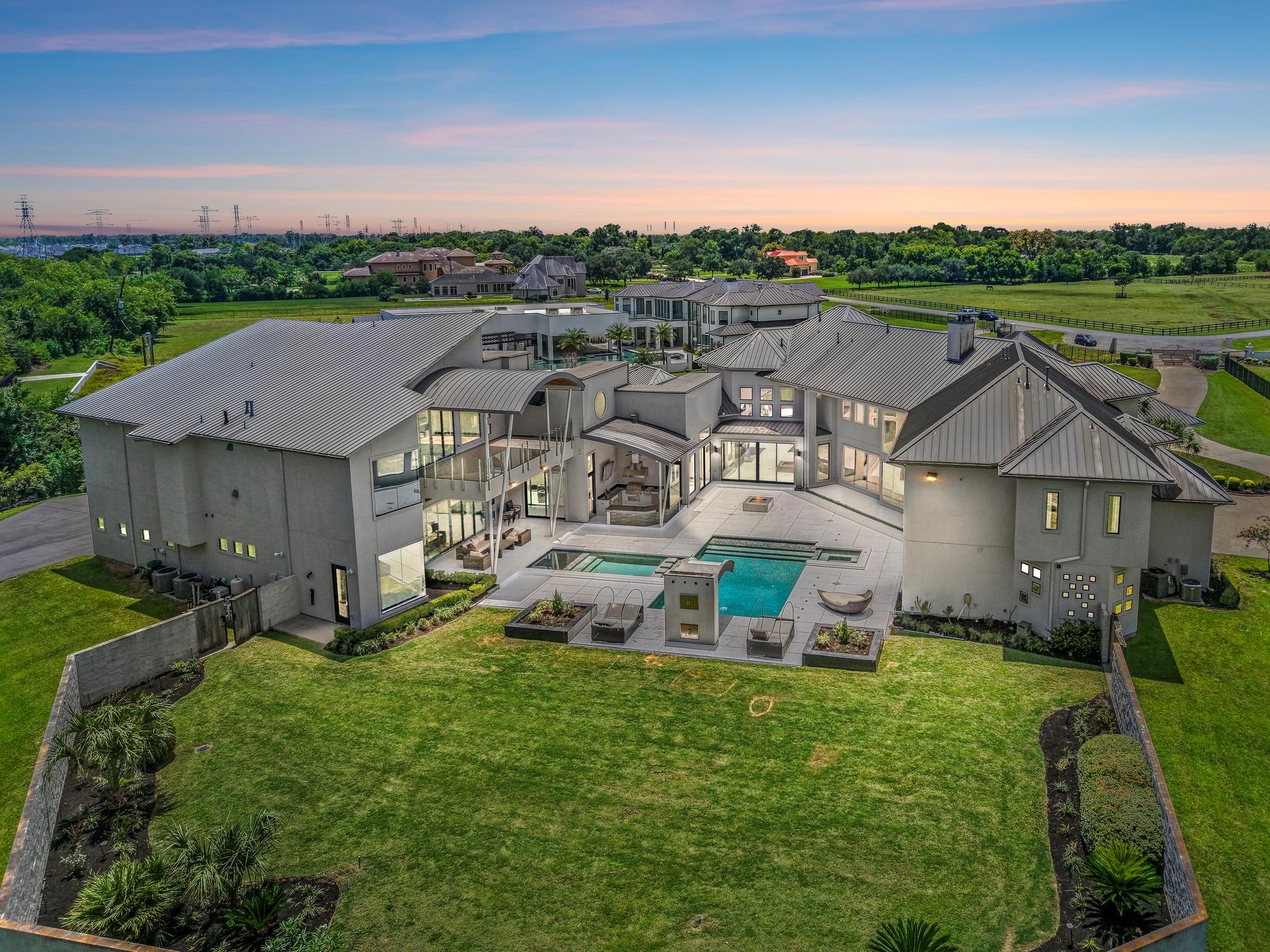 4043 Maranatha Drive, Sugar Land