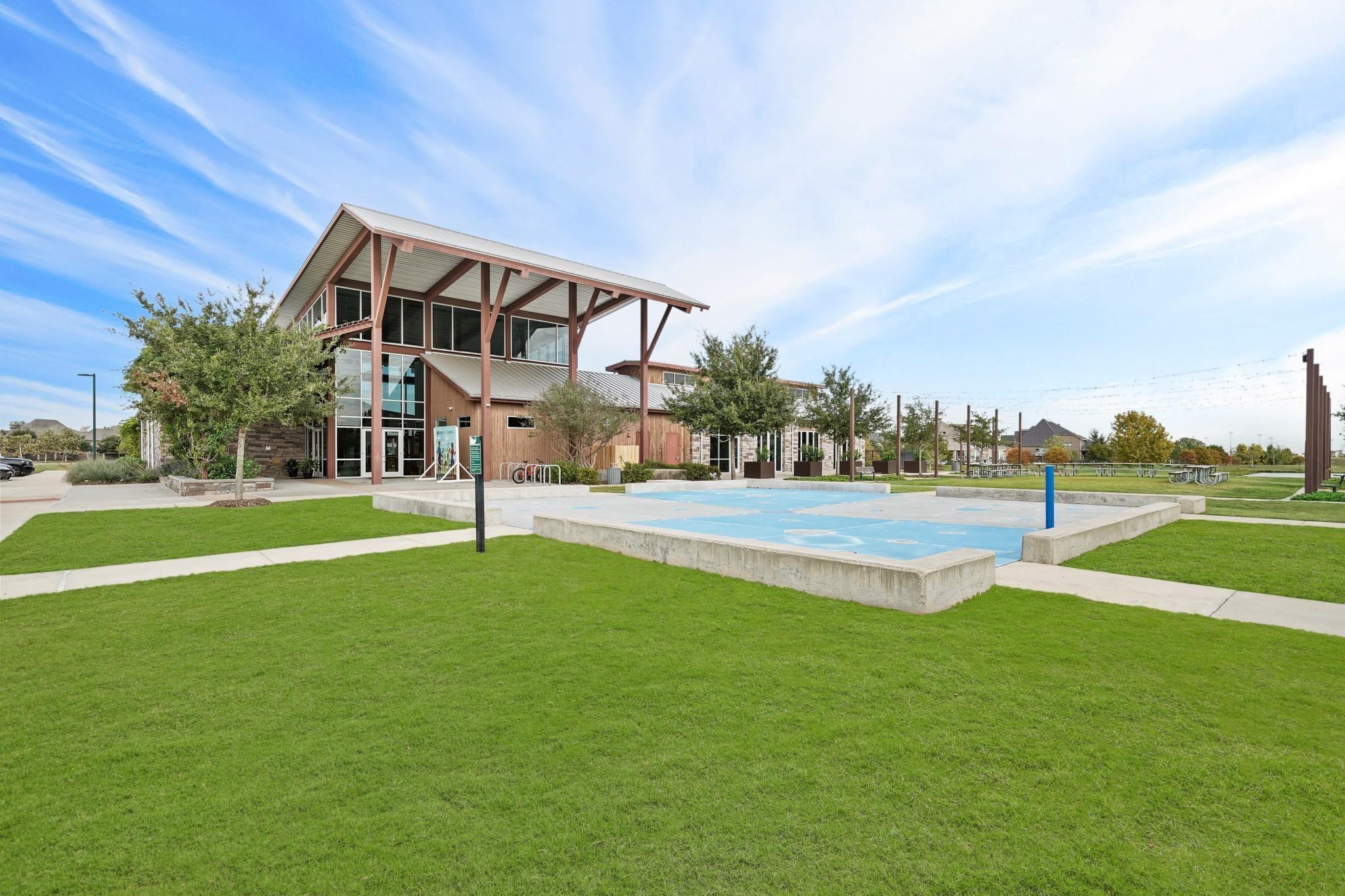 1630 Yellow Iris Trail