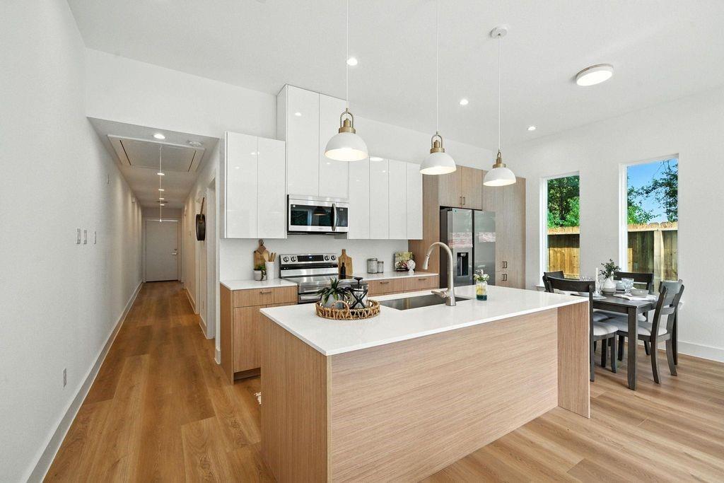 8114 Count Street Unit: A/B