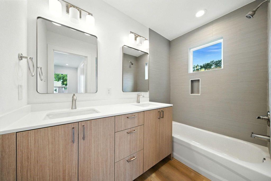 8114 Count Street Unit: A/B
