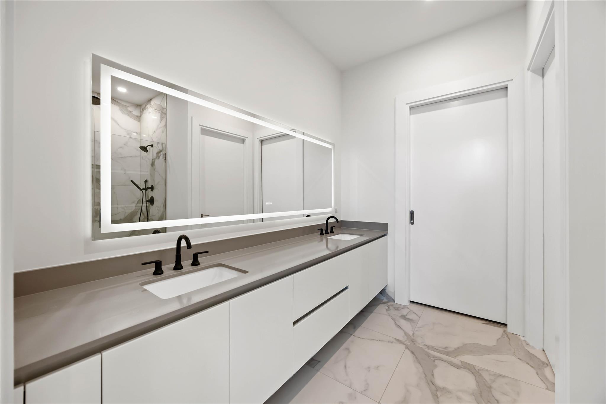 1711 Allen Pkwy # 1907