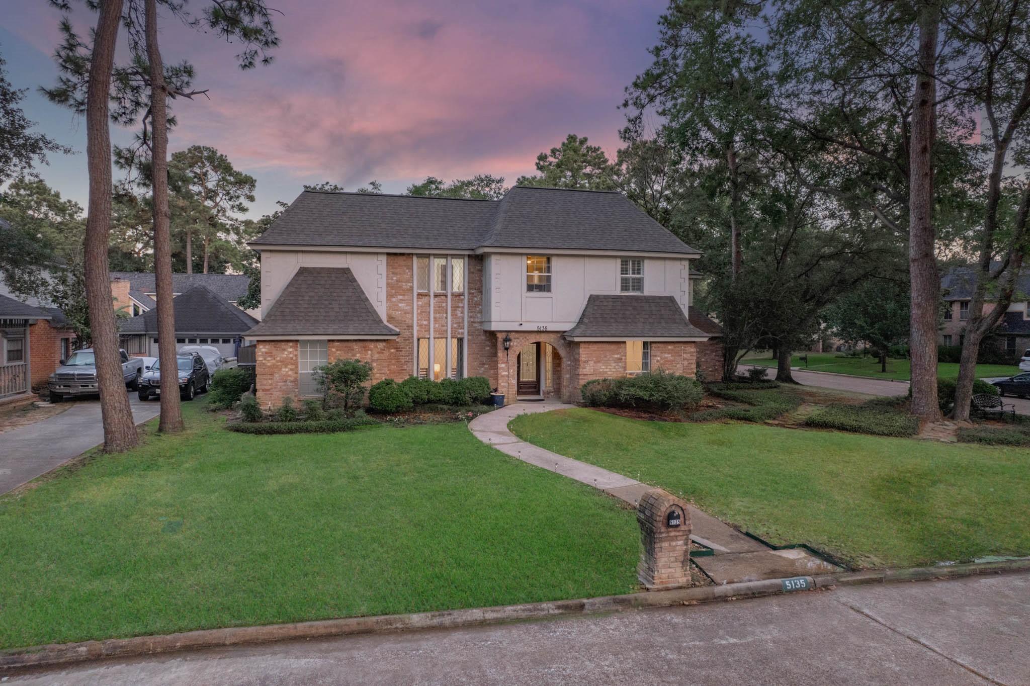 5135 Westerham Place