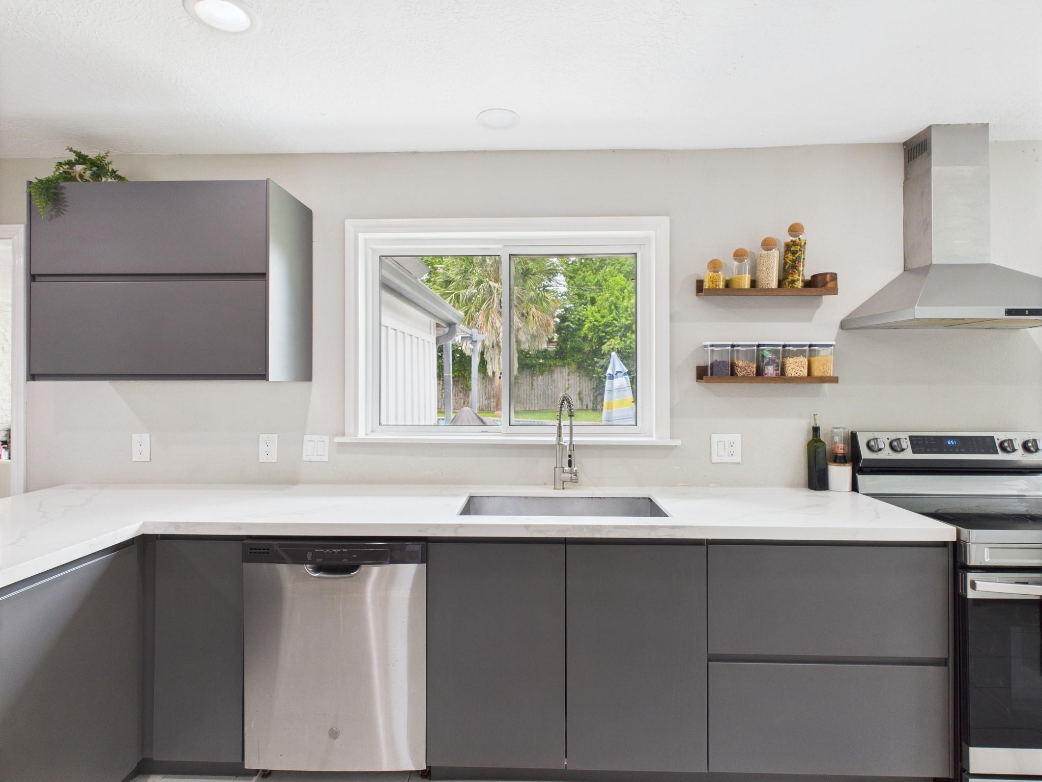 9202 Bintliff Drive, Houston