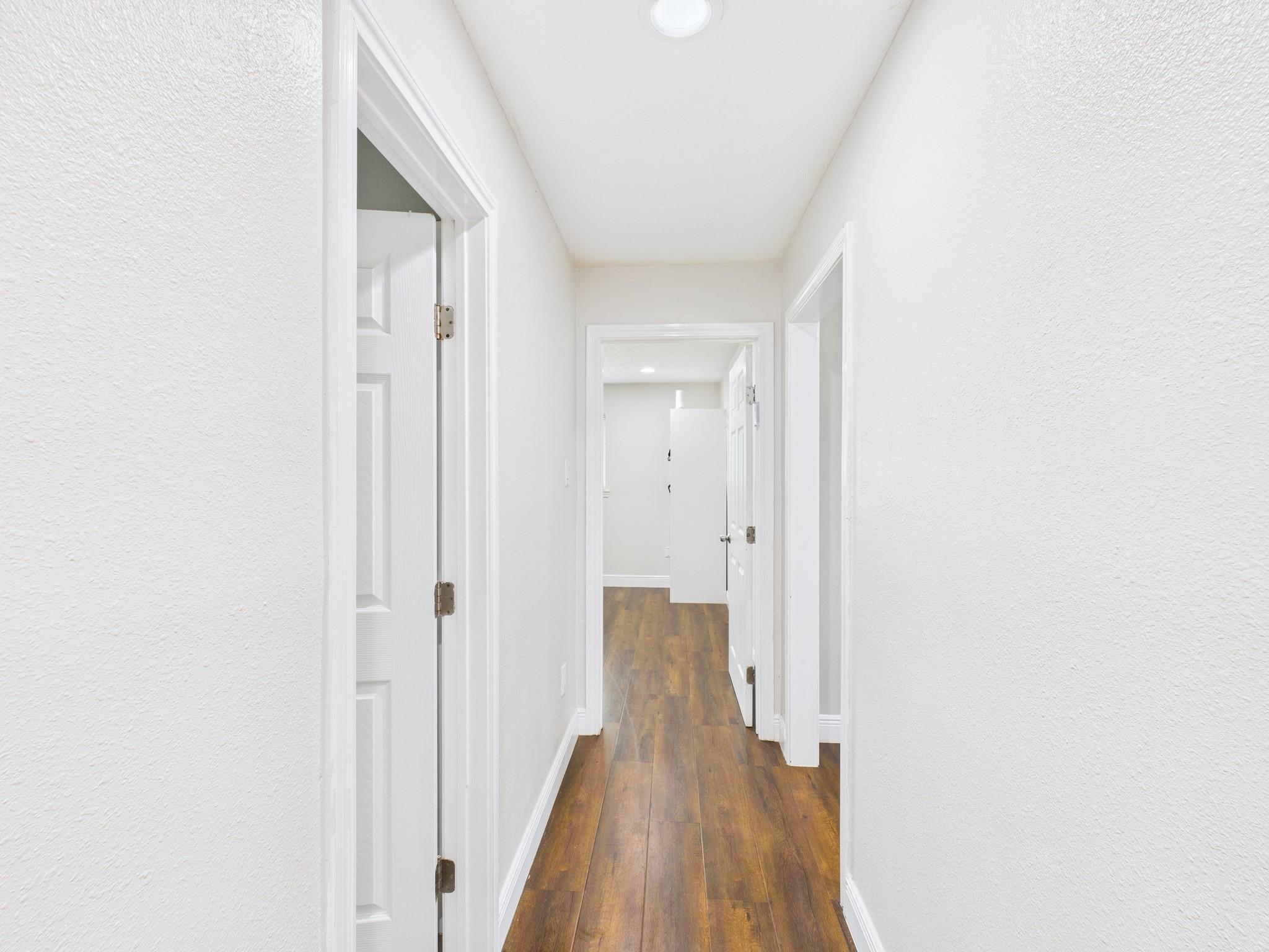 9202 Bintliff Drive, Houston