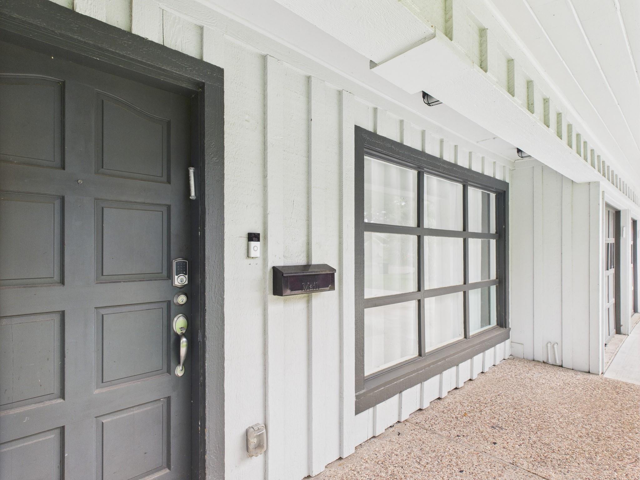 9202 Bintliff Drive, Houston