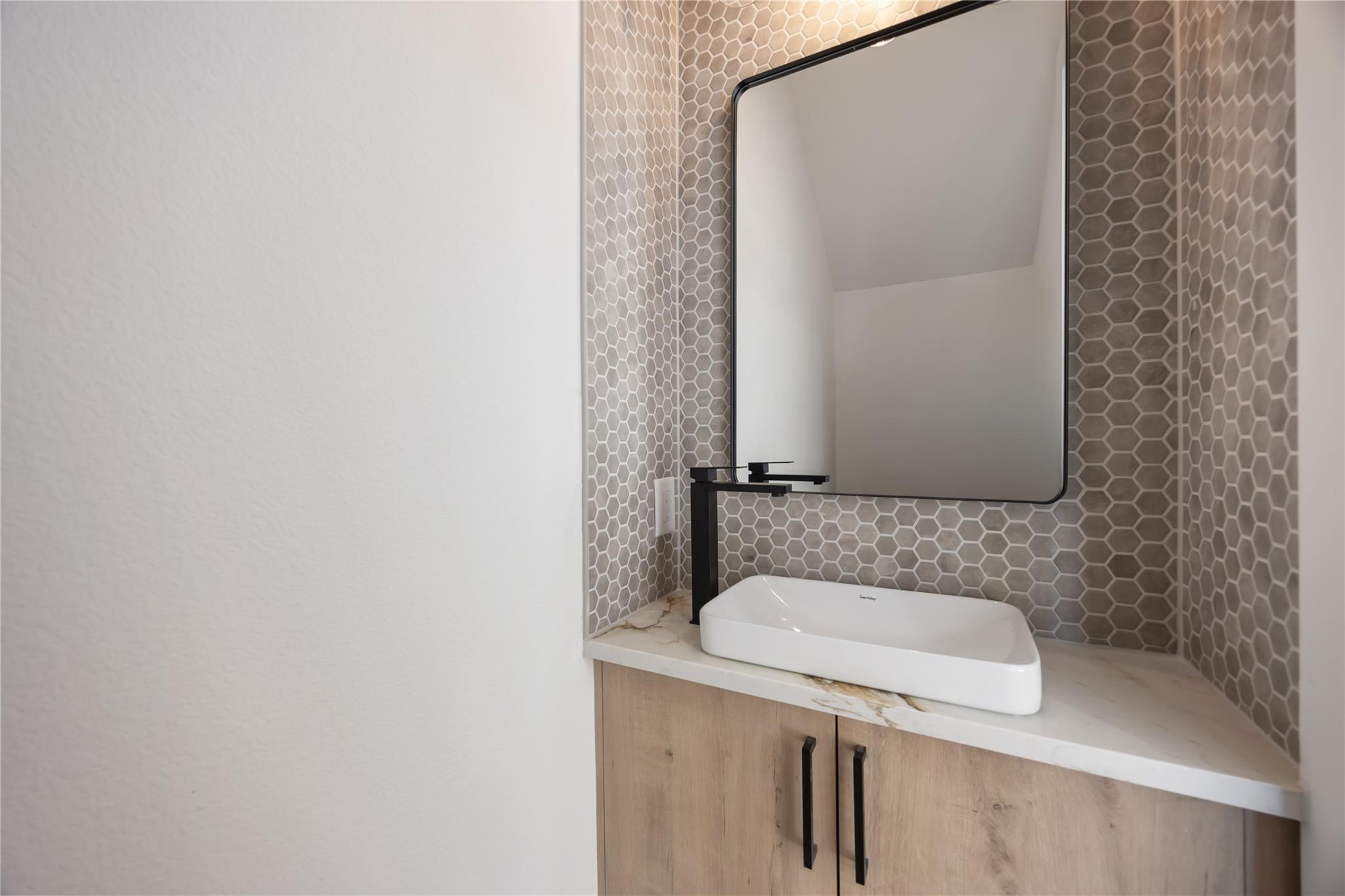 7961 Henson Street Unit: A/B