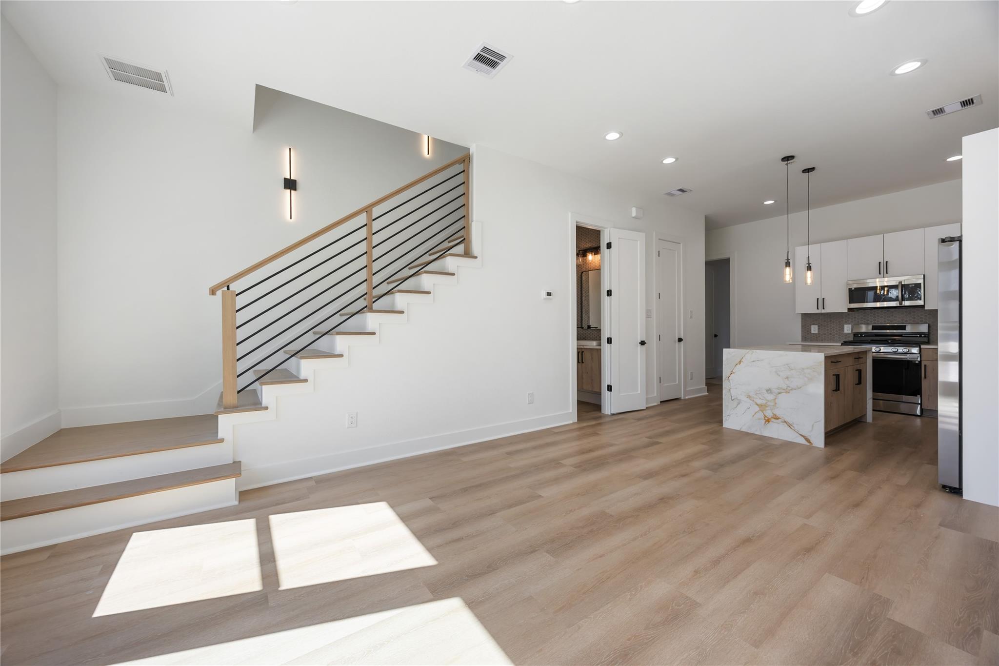 7961 Henson Street Unit: A/B