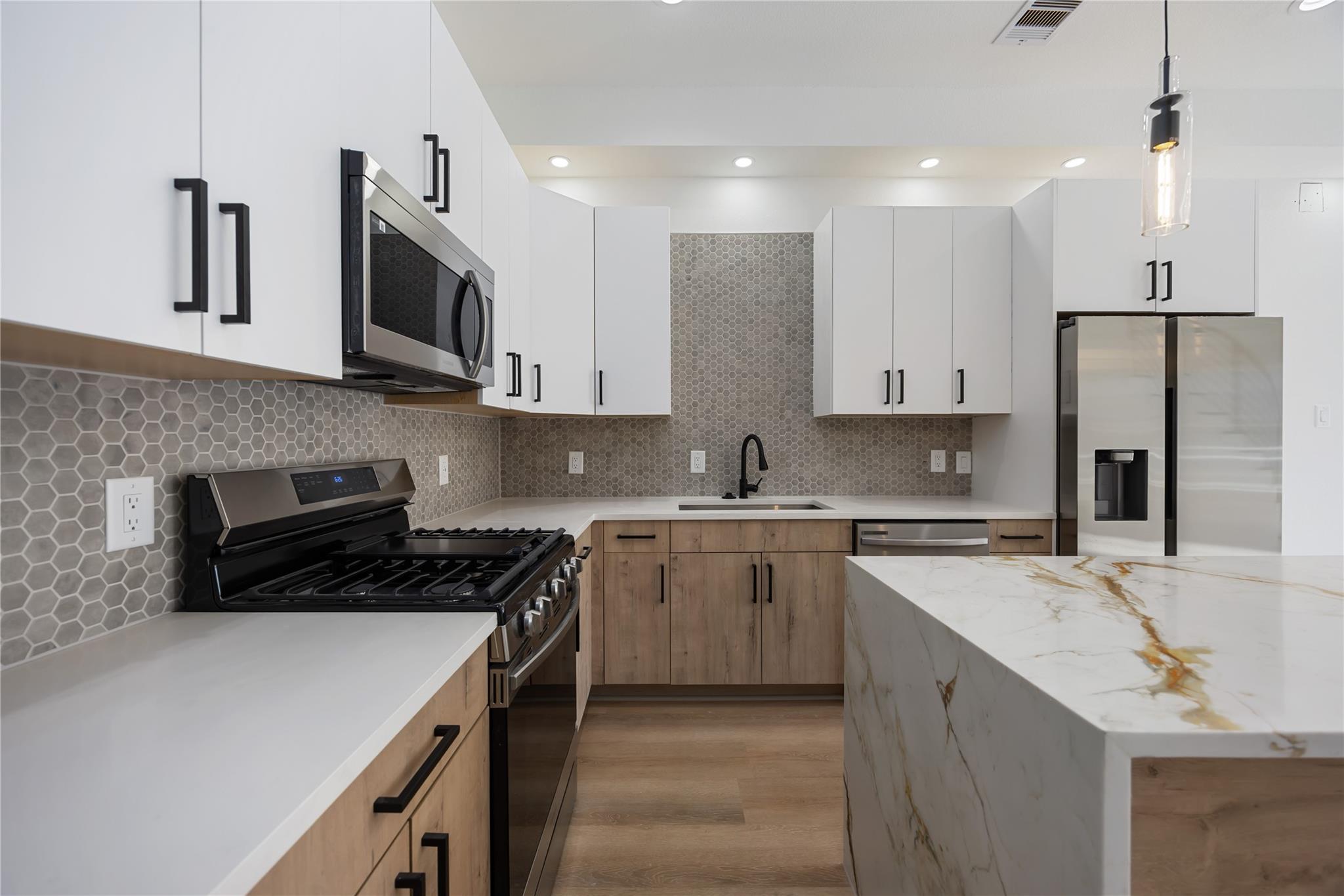 7961 Henson Street Unit: A/B