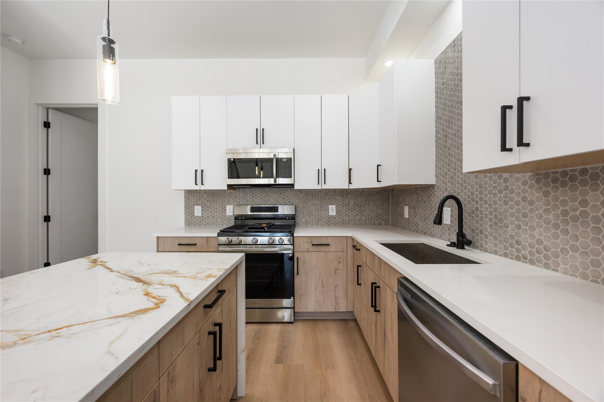 7961 Henson Street Unit: A/B