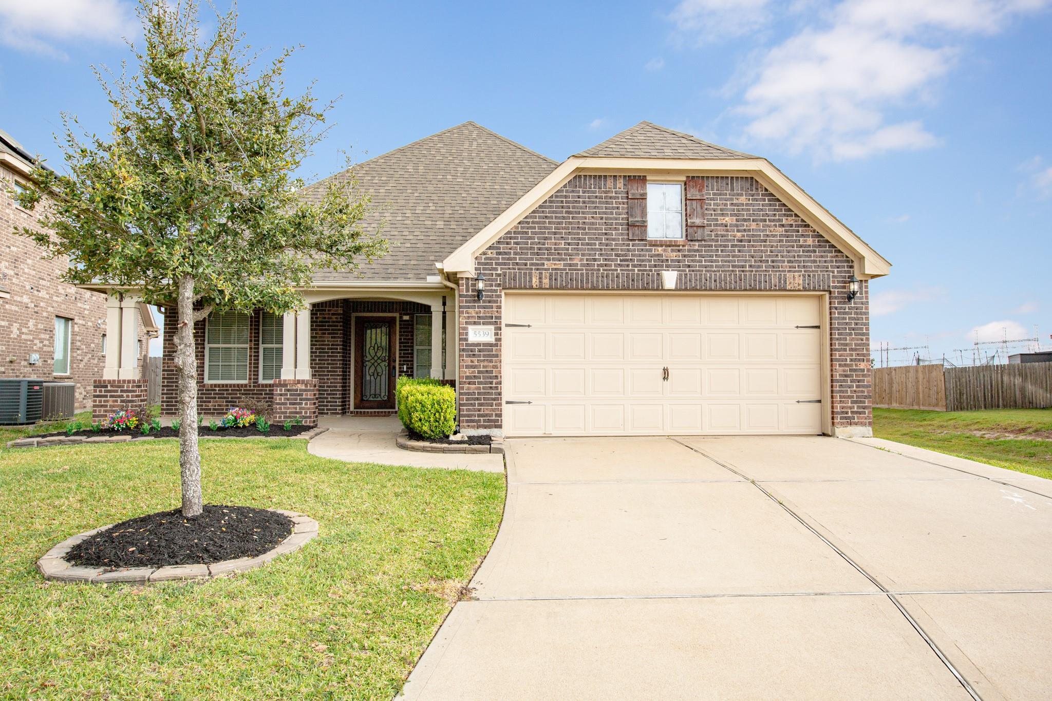 5539 Jay Thrush Drive