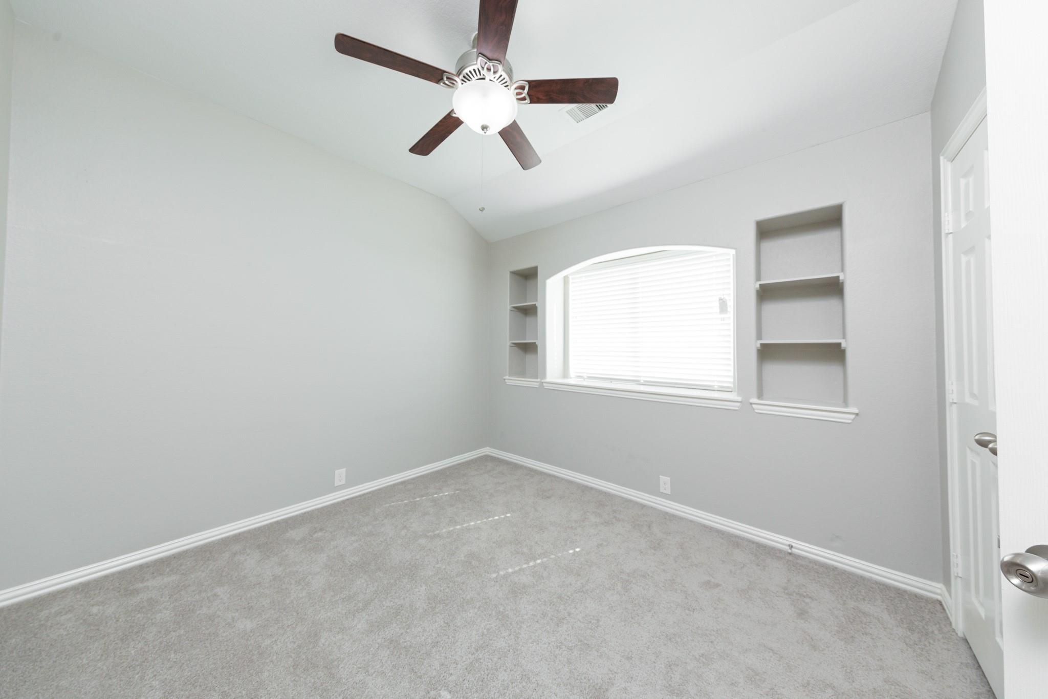 5539 Jay Thrush Drive