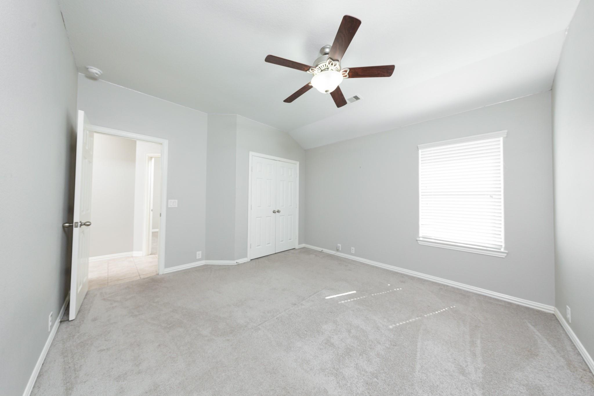 5539 Jay Thrush Drive