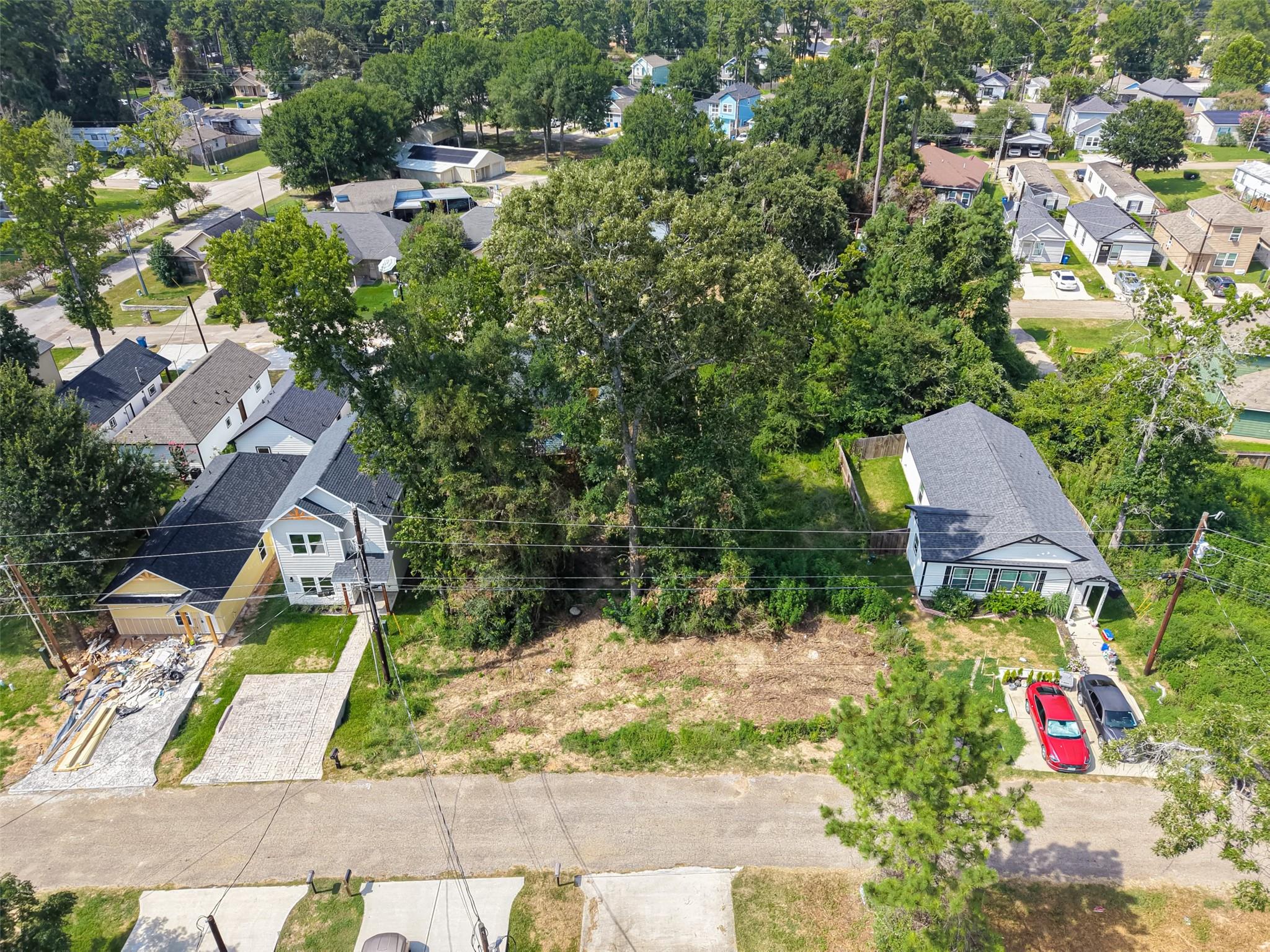 16708 E Ivanhoe