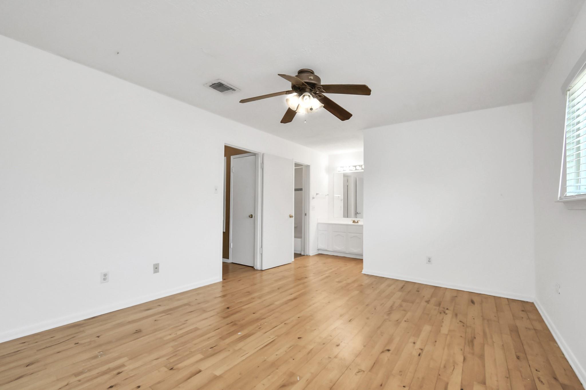 2379 Briarwest Boulevard # 35