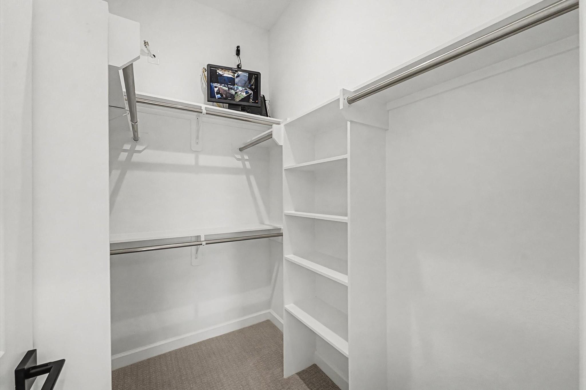 5034 Pershing Street # B