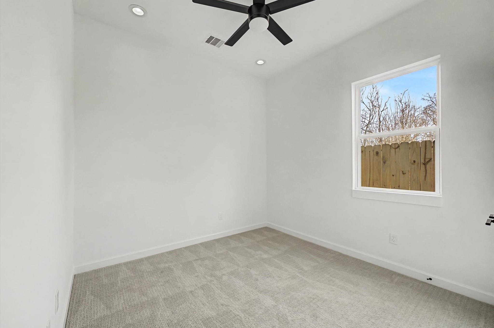 5034 Pershing Street # B