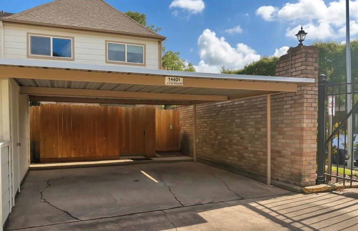 14401 Misty Meadow Ln