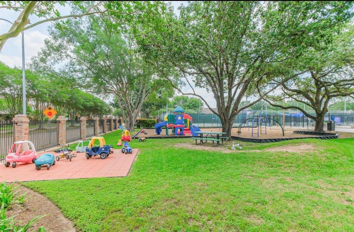 14401 Misty Meadow Ln