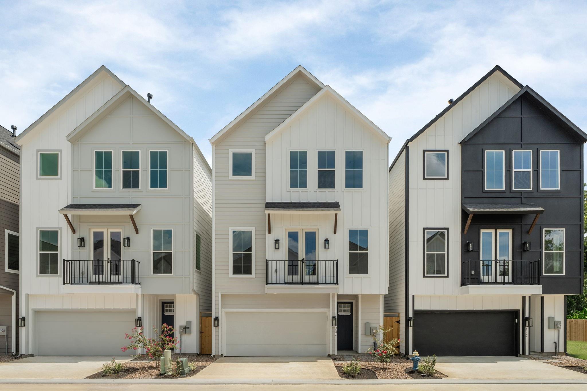 5824 Highland Sun Lane