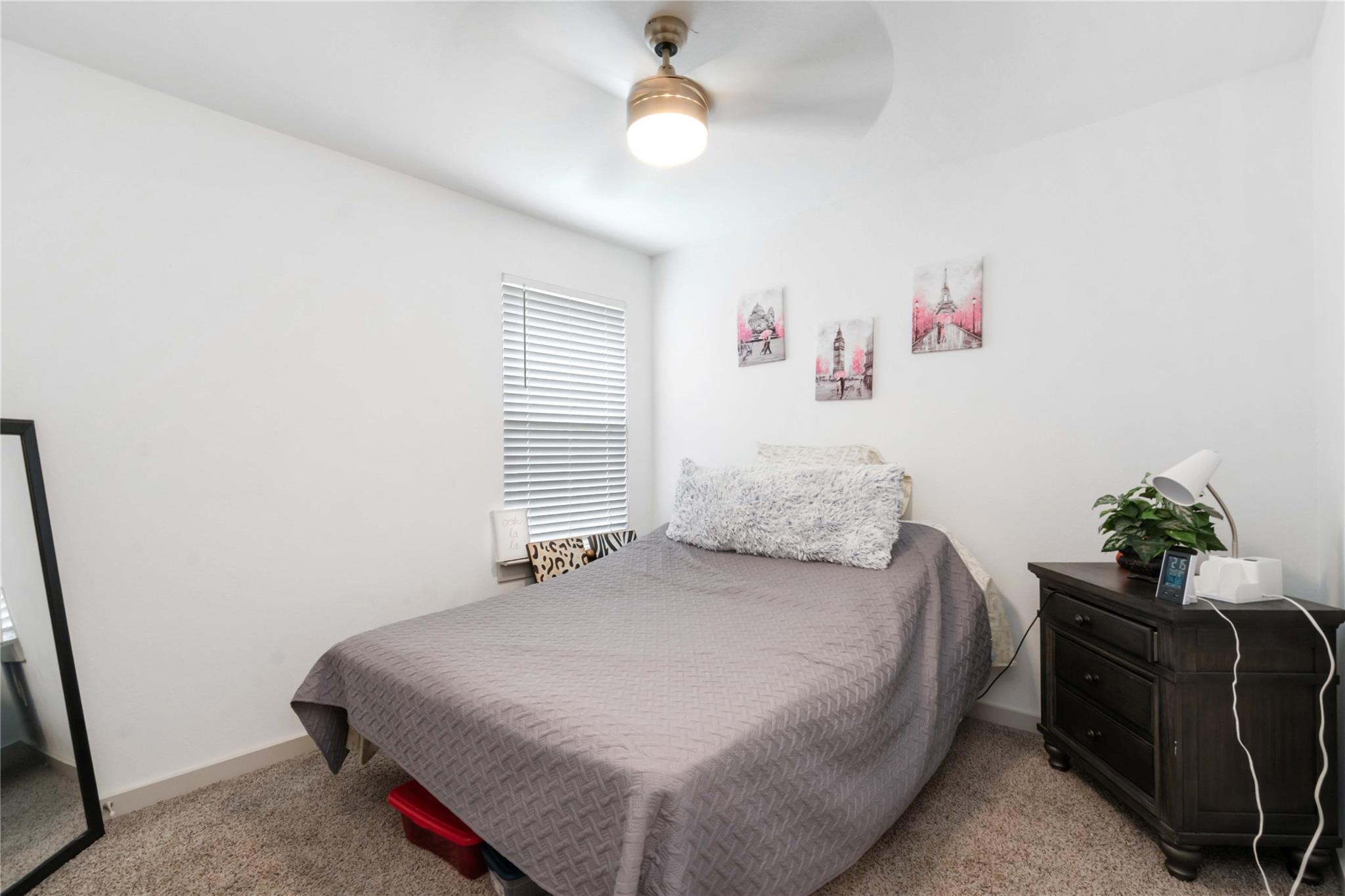 7730 Robert Lane