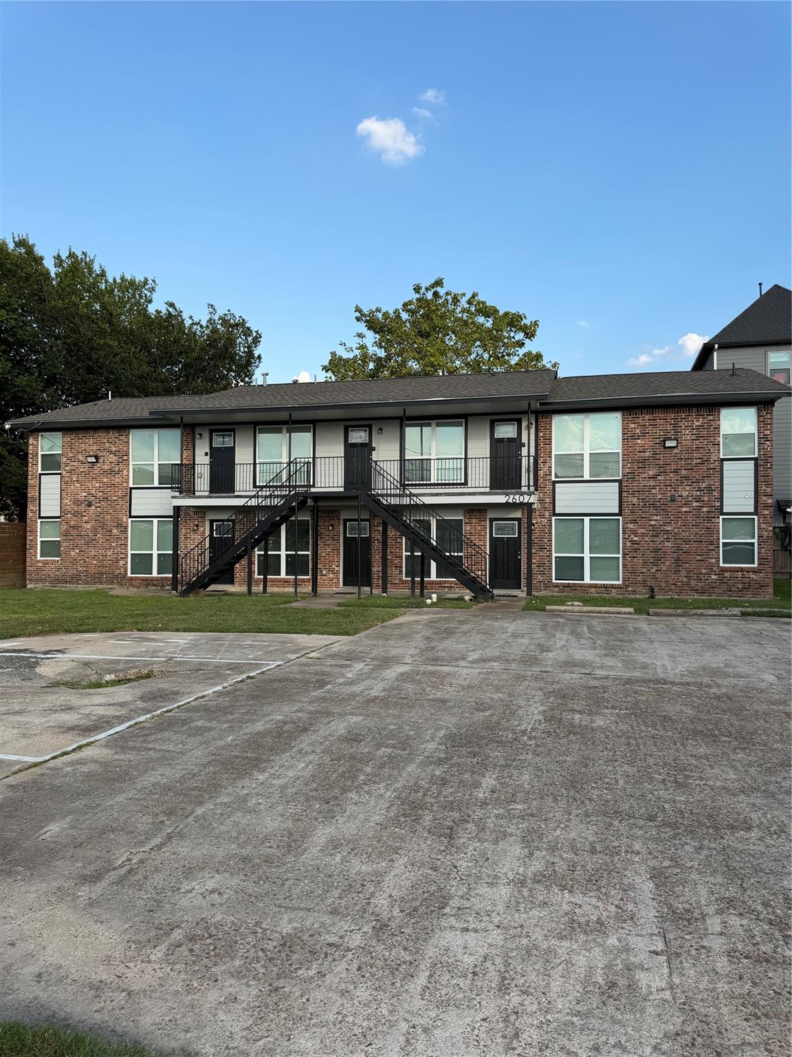 2607 Live Oak Street # 1