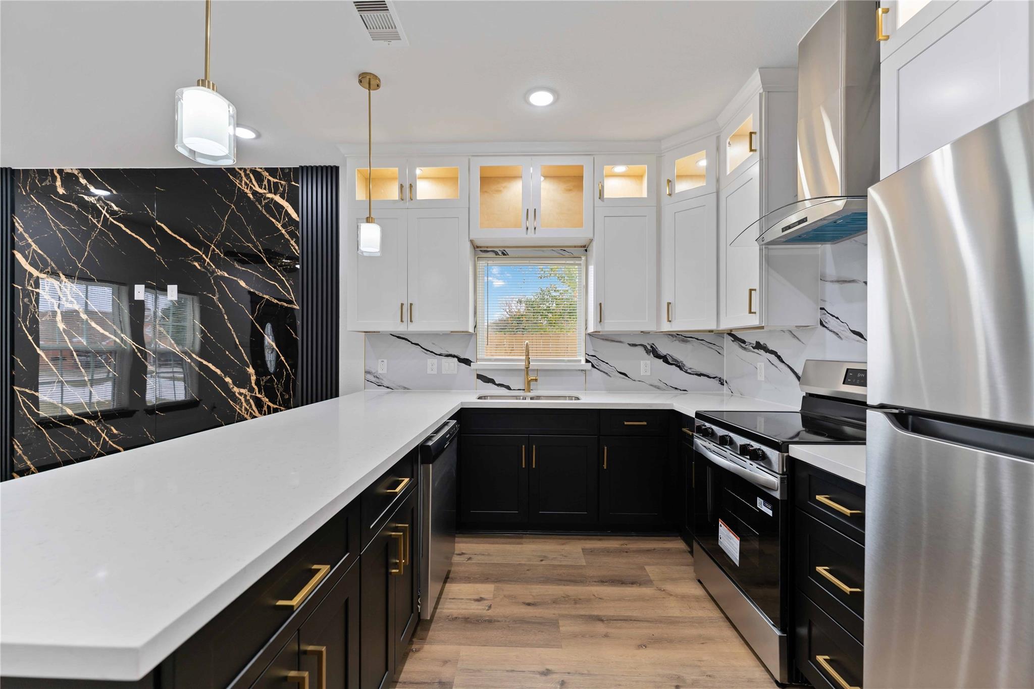 8008 Birmingham Street Unit: A/B