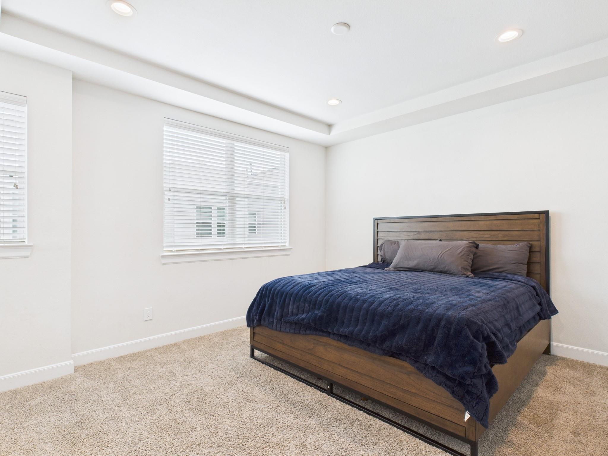 2711 Clinton Drive