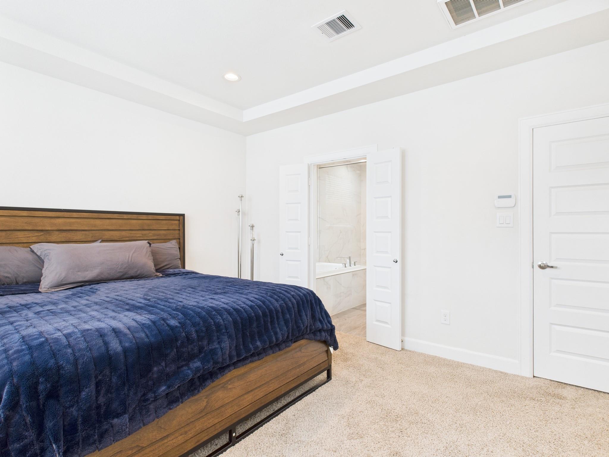 2711 Clinton Drive