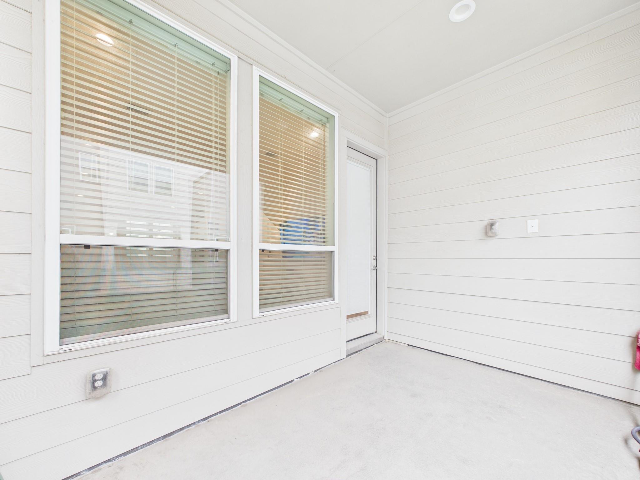 2711 Clinton Drive