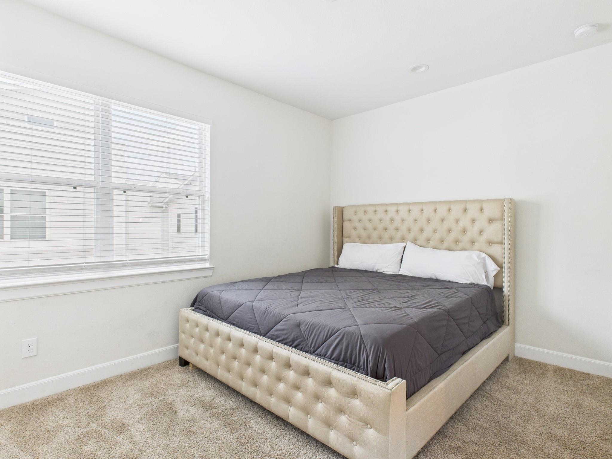 2711 Clinton Drive