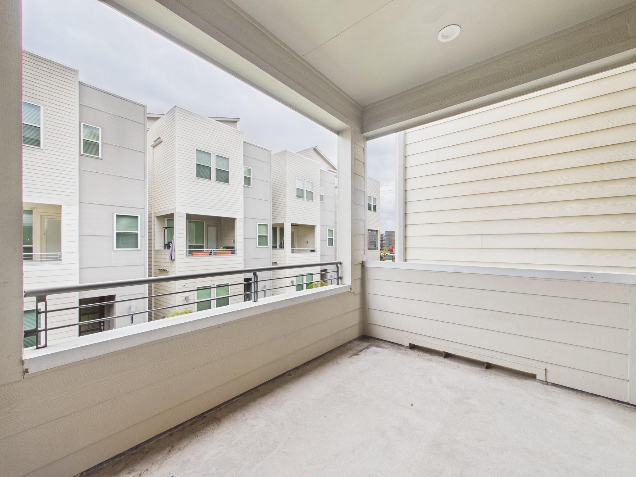 2711 Clinton Drive