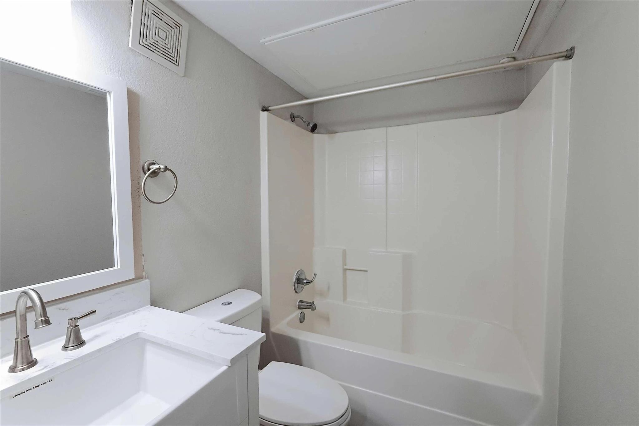 132 Oyster Creek Drive # 33