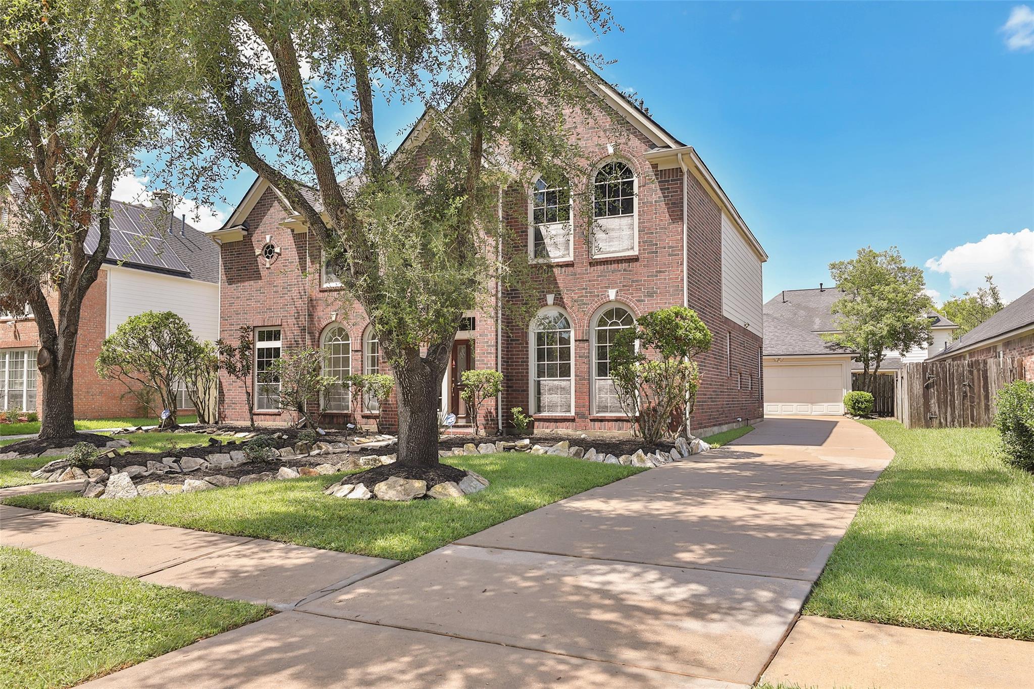 2306 Sparrow Branch Court