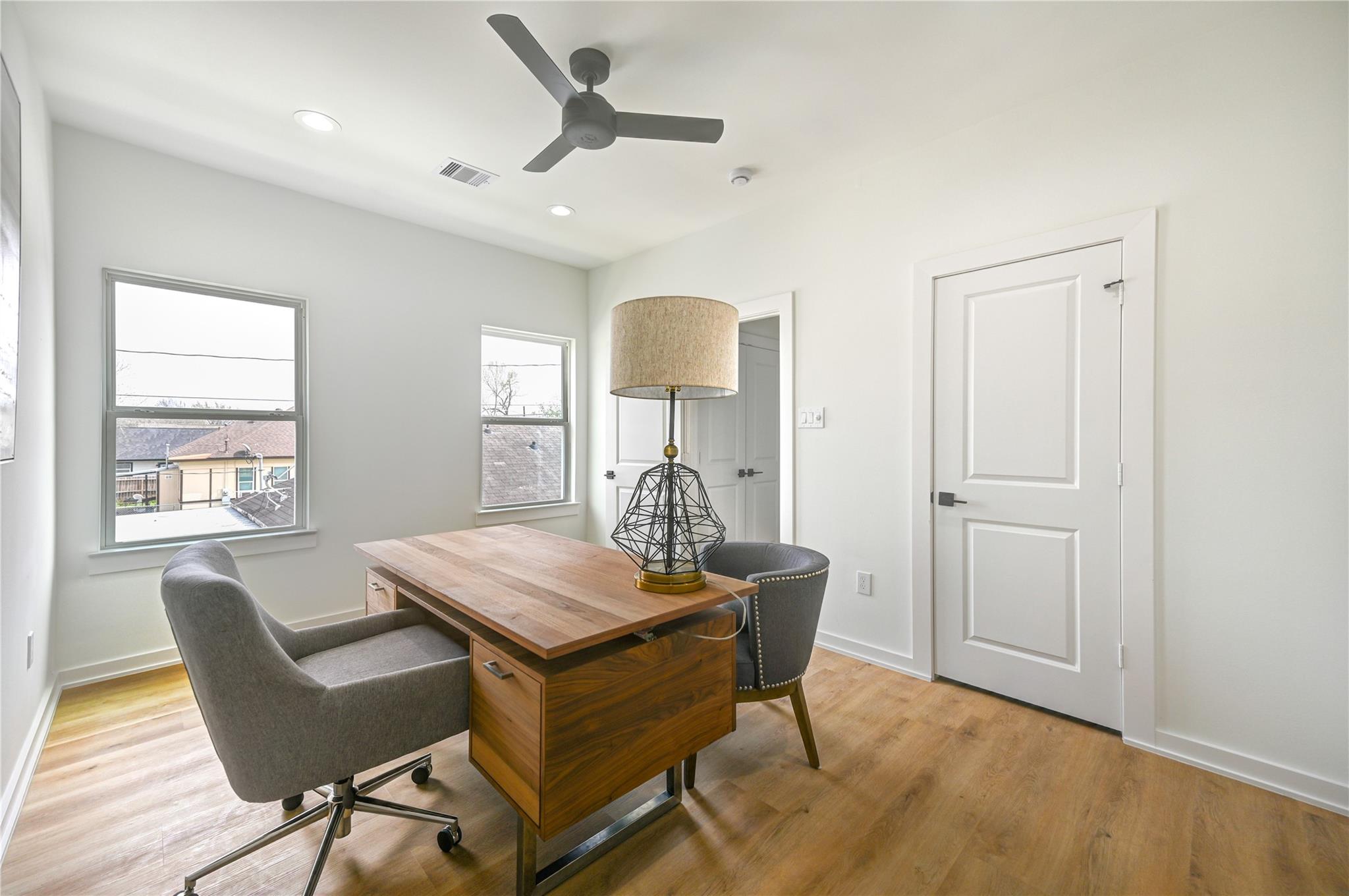 4009 New Orleans Street Unit: A/B