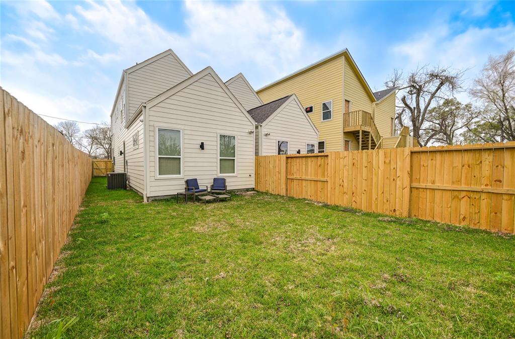 4009 New Orleans Street Unit: A/B